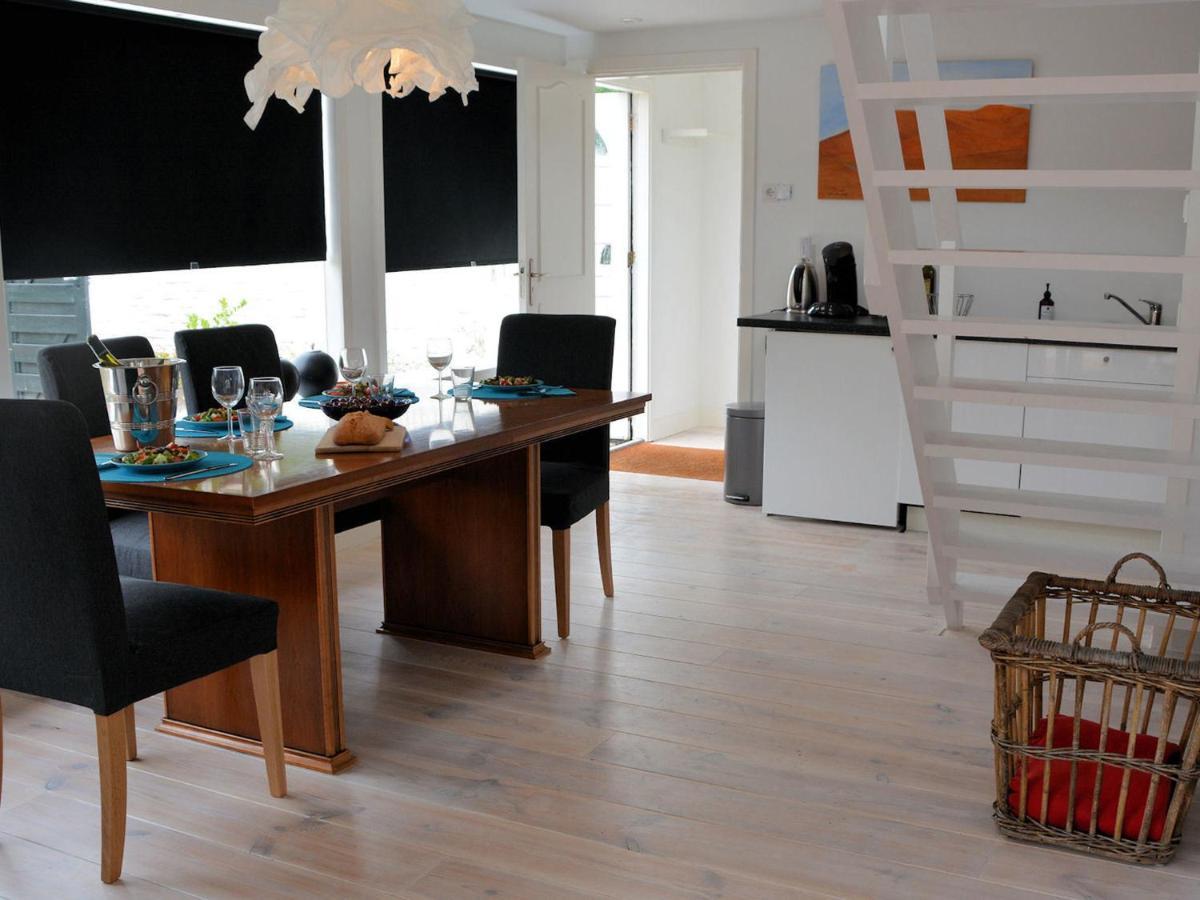 Lovely Holiday Home In Noordwijkerhout Near Lake Room photo